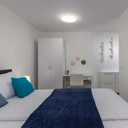 In 44014 Apartment Crikvenica