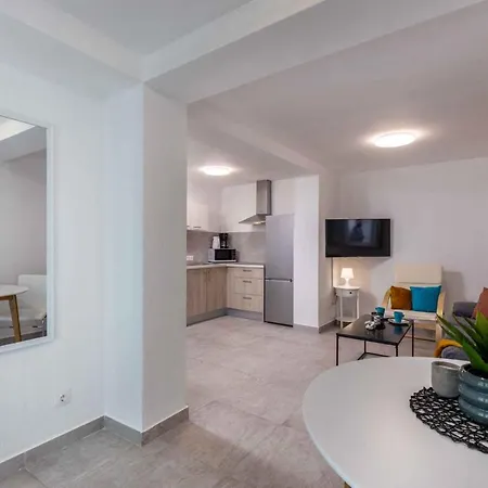 In 44014 Apartment Crikvenica