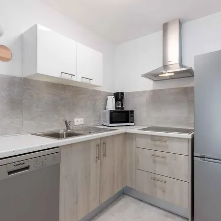 Apartamento In 44014 *