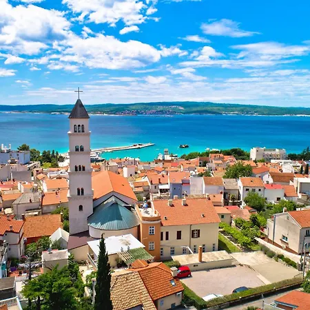 In 44014 * Crikvenica