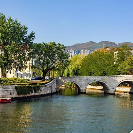 In 44014 * Crikvenica